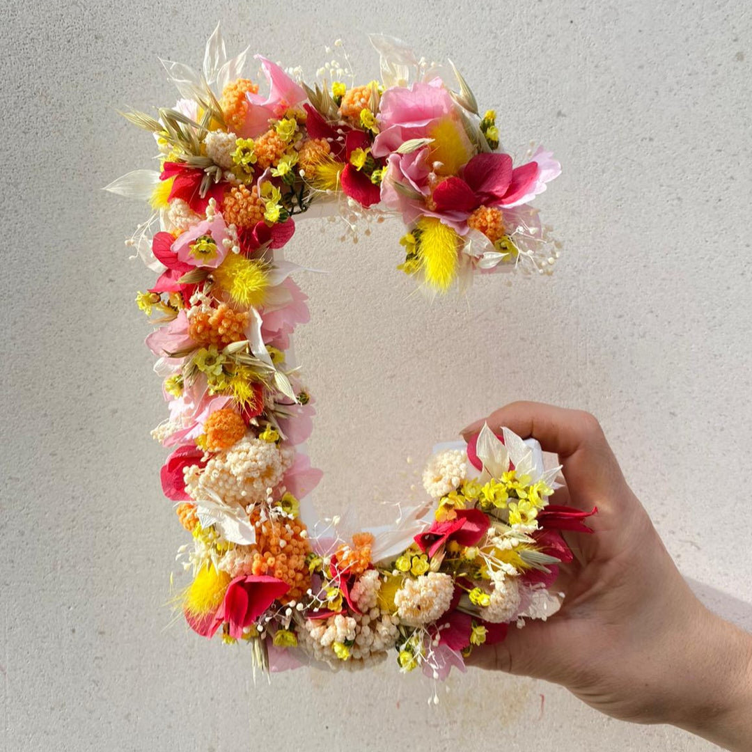 Lettre en fleurs stabilisées "La Rue Erlanger" : ATELIERS OUCHAMP