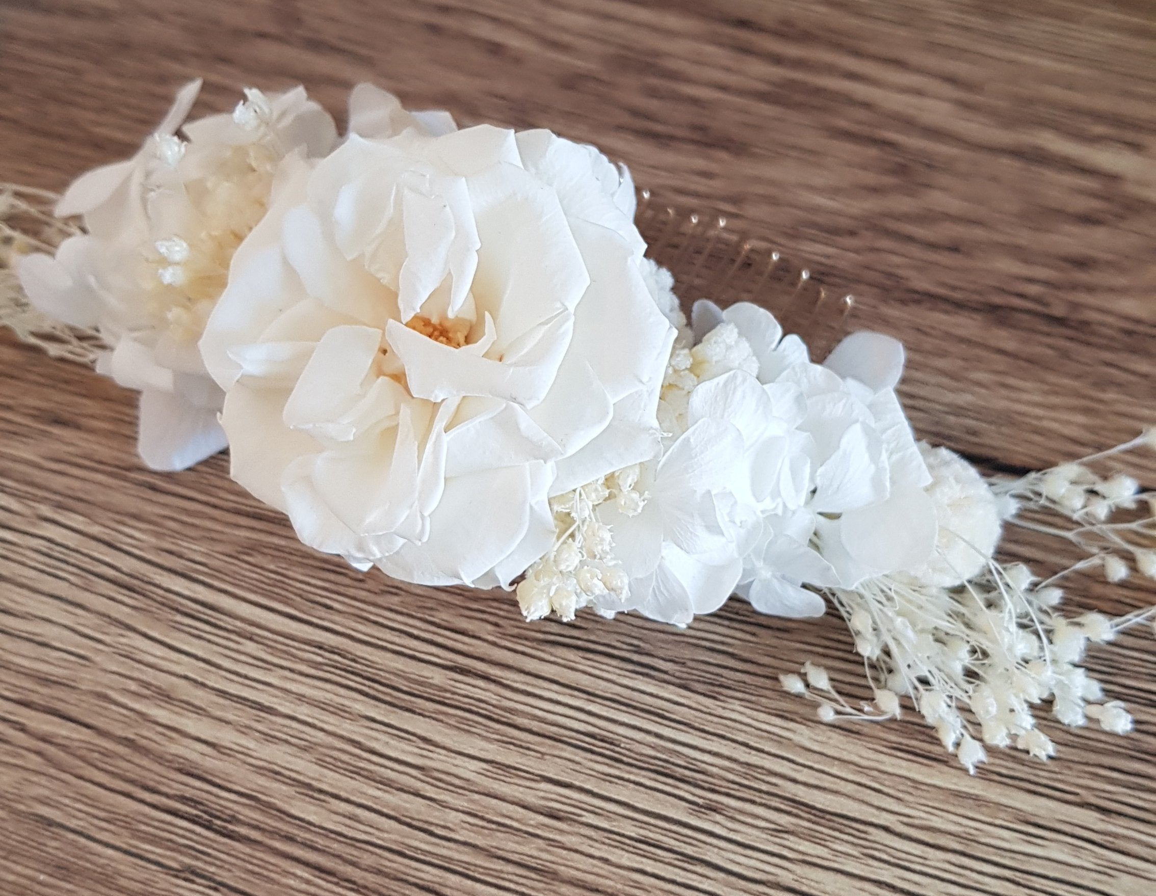 Entretien et conservation des peignes fleuris en fleurs stabilisées