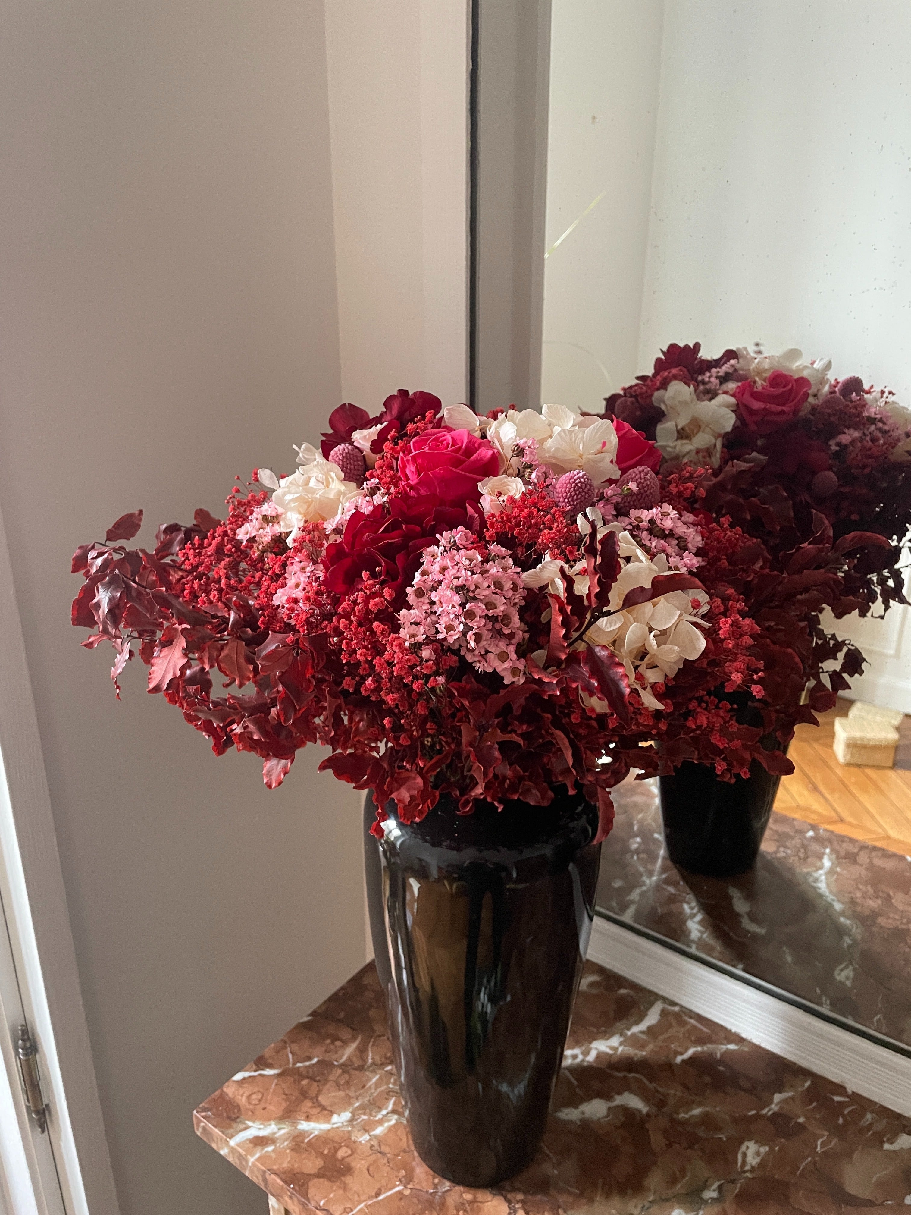 Comment Utiliser des Fleurs Eternelles pour Décorer Votre Intérieur