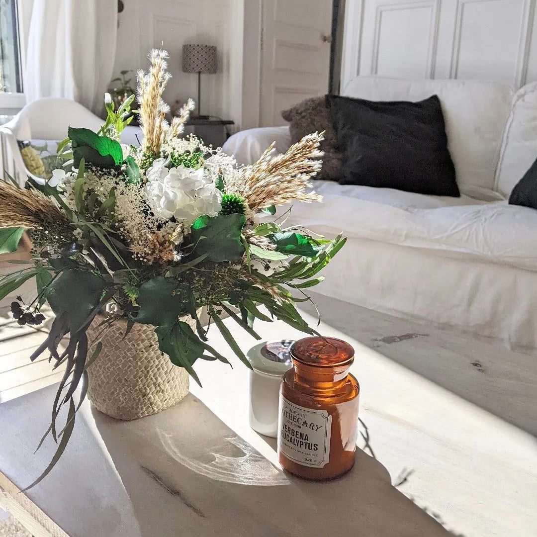 Prendre soin de vos fleurs stabilisées : Conseils d'entretien essentiels