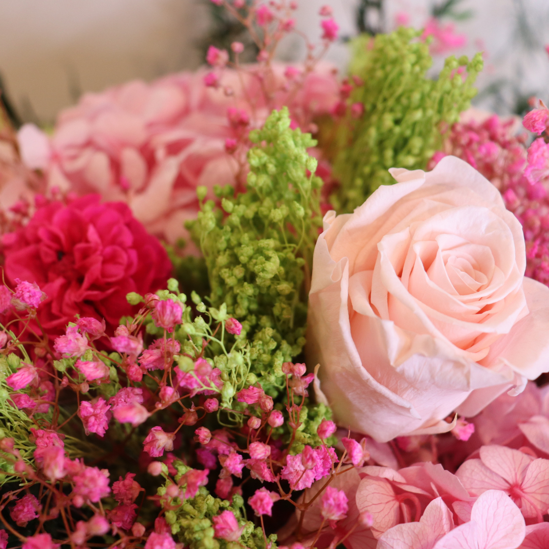 Bouquet Éternel Rue Larose