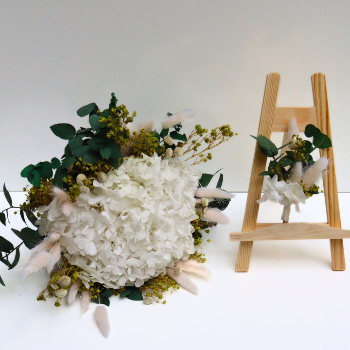 Bouquet Éternel de mariée "Mur des Je t'aime"
