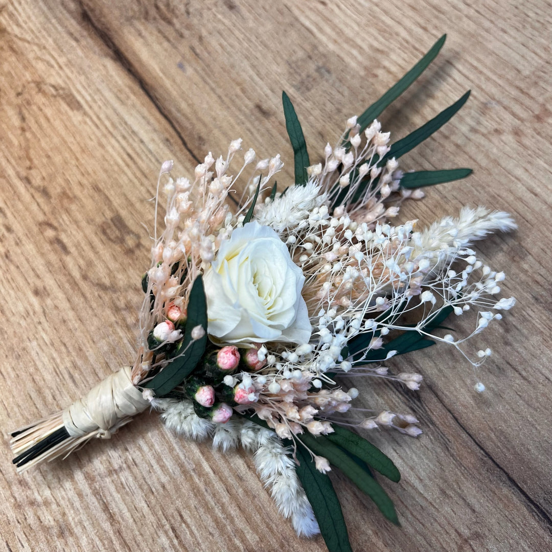 Boutonnière en Fleurs "villa Dupont"