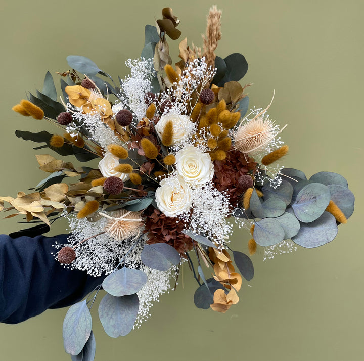 Bouquet de fleurs stabilisées éternelles blanc et jaune "Place Carmen" | Ateliers Ouchamp 