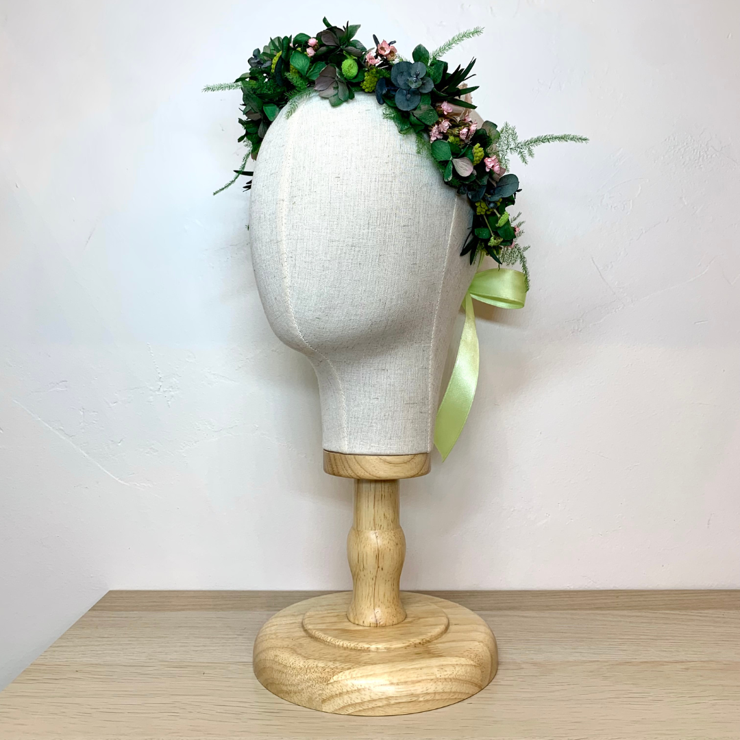 Couronne de tête en fleurs stabilisées éternelles verte | Ateliers Ouchamp